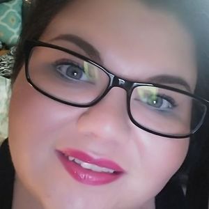 Meet your Posher, Heidi